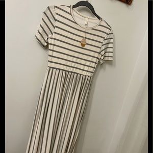 NWT pink blush maternity dress